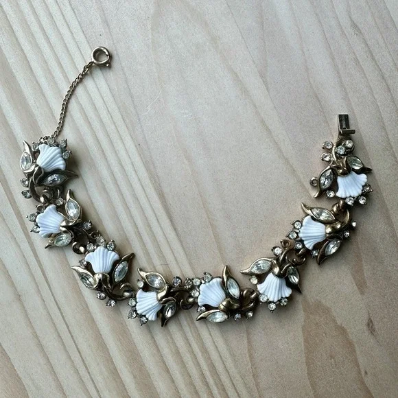 Vintage Hollycraft Bracelet 6.5 Lily of the Valley Rhinestone White Gold Plated